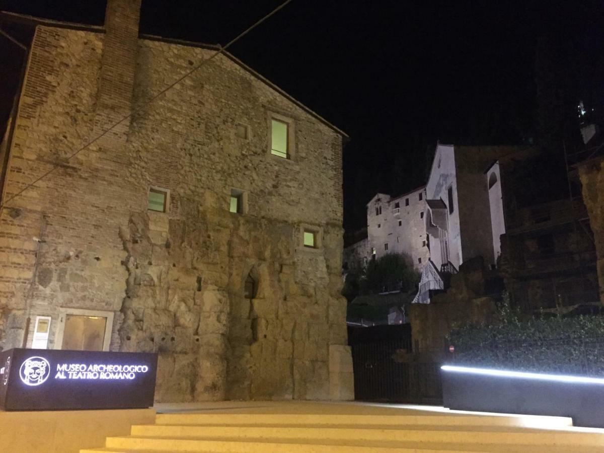 Casa Al Teatro Leilighet Verona Eksteriør bilde